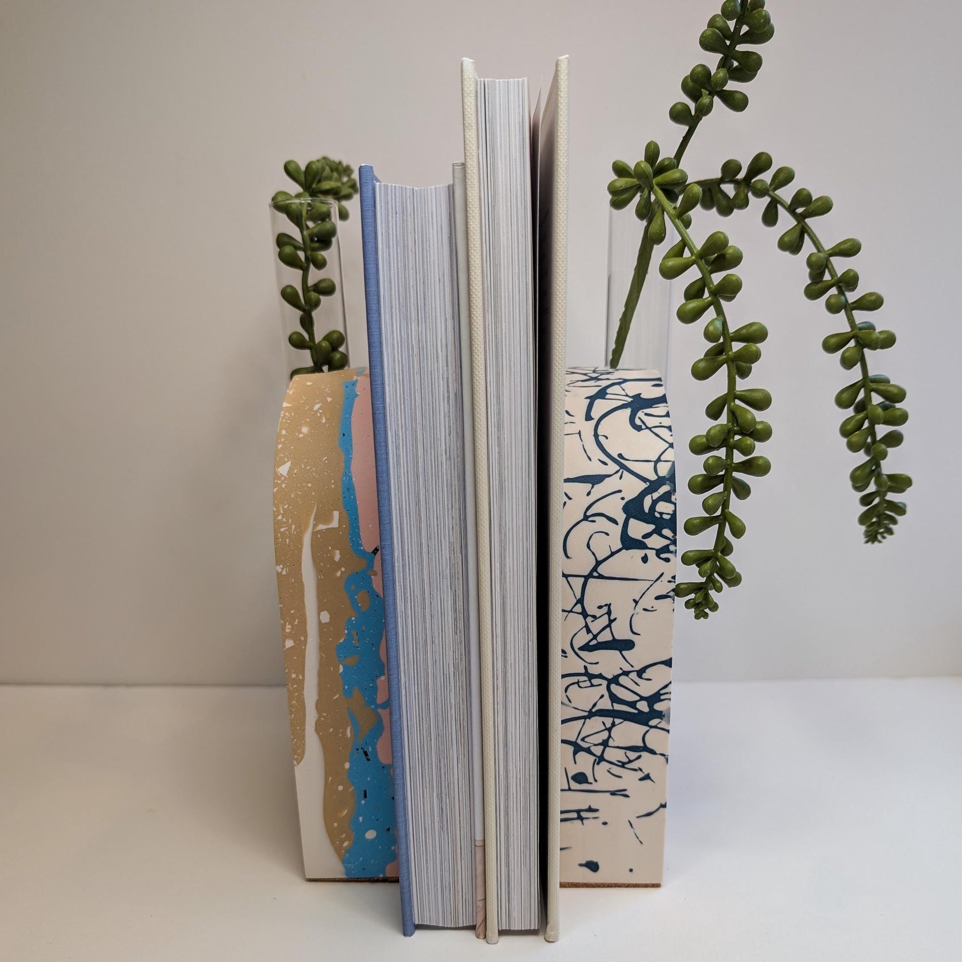 Neutral Terrazzo Plant Propagation Bookend, Modern Planter Bookend, Indoor Plant Decor, Unique Gift for Plant Lovers